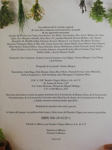 Imagen 2 de 10 de Libro Alimentos Que Curan Alimentos Que Dañan/ Reader Digest
