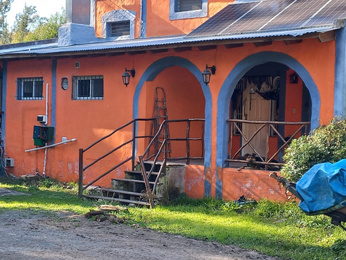 Casa Quinta Con Pileta, Parrilla Interna Y Externa,horno De Barro,galpon De 7x4, Mas Galpon Pequeñoy Tinglado De8x3