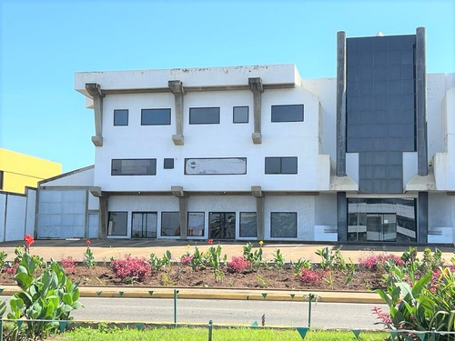 Locales En Venta Puerto Ordaz, Invierte En Un Edificio Centro Empresarial Kukenan