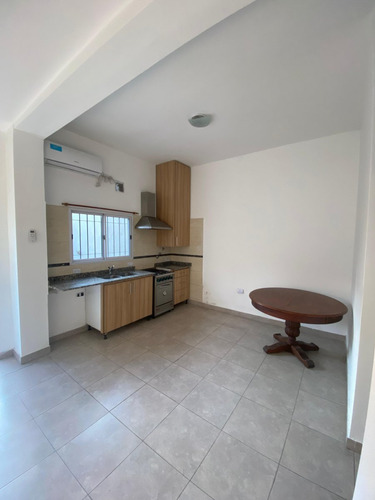 Duplex 3 Ambientes | Morón Norte | A 5 Cuadras Del Plaza Oeste
