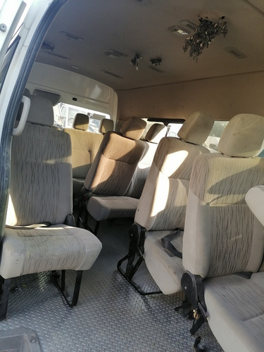 Imagen 9 de 12 de Desarmo Nissan Nv350 Pasajera Año 2017 Solo Por Partes