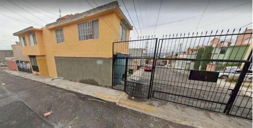 Casa En Venta En Los Robles Querétaro Lf*
