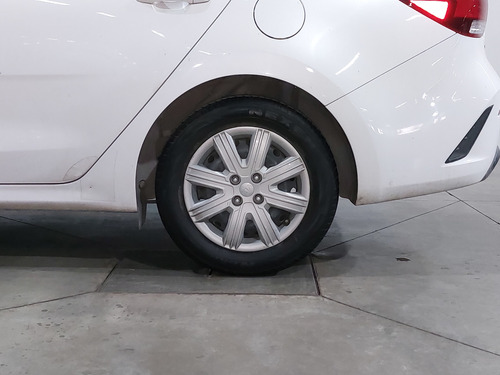 Kia Rio 1.6 L