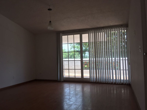 Casa En Venta En Condominio En Lomas De Tarango Av Centeranio Álvaro Obregón