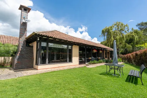Casa En Venta En La Calera. Cod V9011