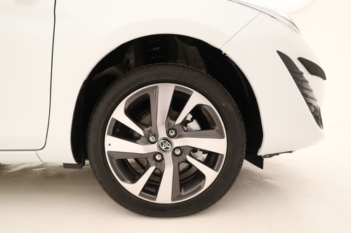 Imagen 13 de 15 de Toyota Yaris 1.5 Xls Pack Cvt 5p 2021 0km