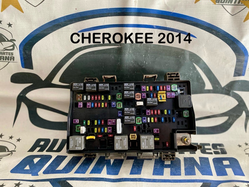 Caja De Fusibles Jeep Cherokee 2014 2015 P68137439ac (Usado)