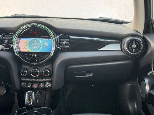 Mini Cooper Classic 3 Cilindros Automático Mod. 2023