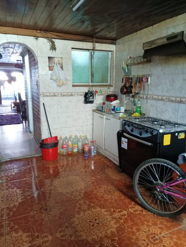 Casa Amplia De 2 Pisos