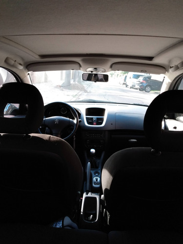Peugeot 207 1.6 Xt