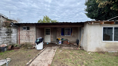 Casa Multifamiliar En Venta 8 Ambientes En Burzaco