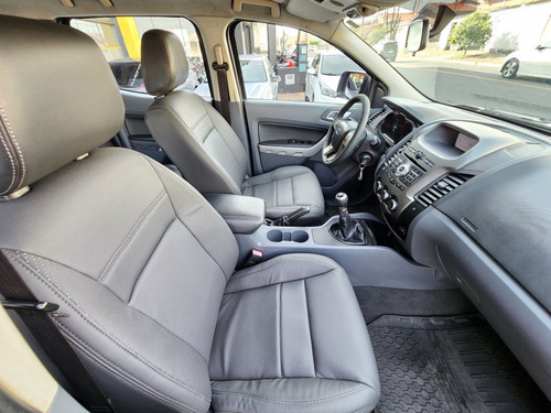 Ford Ranger 2.5 XLT 4X2 CD 16V FLEX 4P MANUAL