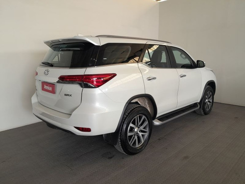 Toyota SW4 2.8 Srx 204Cv 4X4 7As At