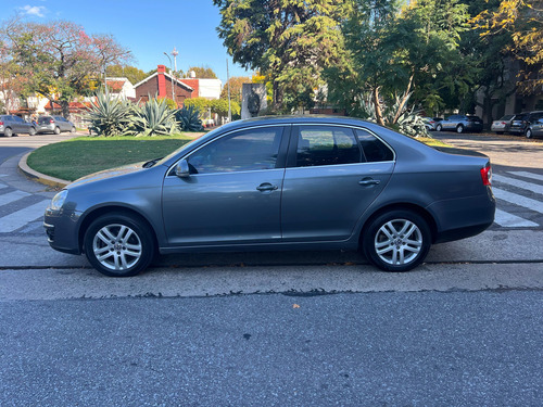 Volkswagen Vento 1.9 I Luxury Dsg