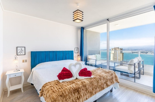 Venta De Depto. Amoblado De 68 Mt2 A Metros De Playa Los Lil