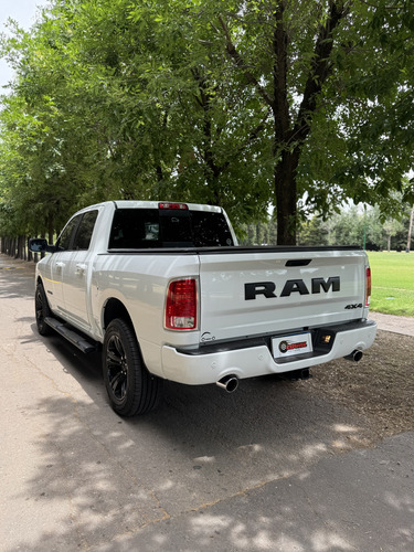 RAM 1500 5.7 Laramie Atx V8