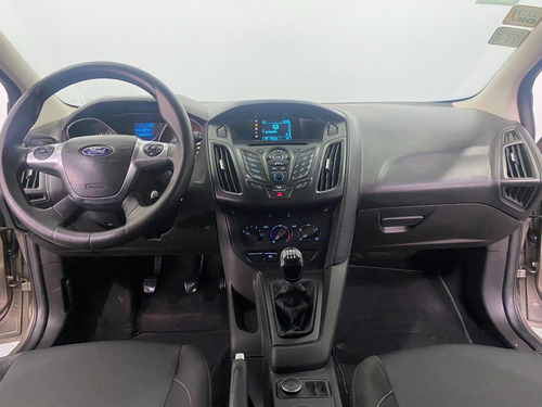 Imagen 9 de 14 de Ford Focus 3 1.6 S 5p Mt 2014-imolaautos