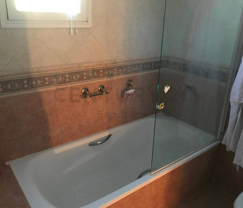 Venta Casa En - Abril Club De Campo -
