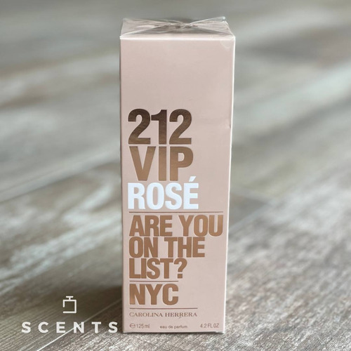 Imagen 2 de 3 de Perfume 212 Vip Rose Carolina Herrera 120ml Original