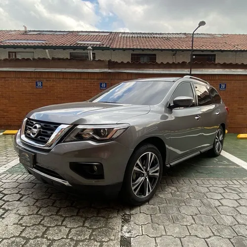 Nissan Pathfinder 3.5 R52 Exclusive