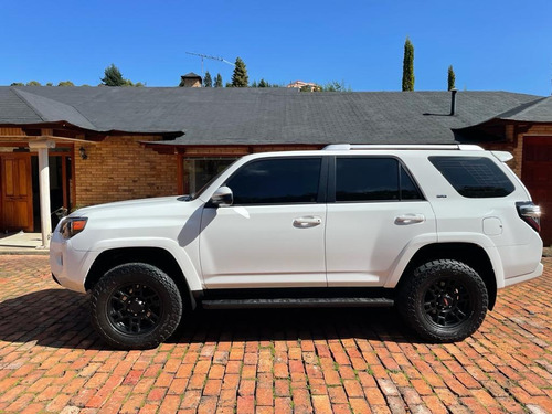 Toyota 4runner Sr5 At 4x4