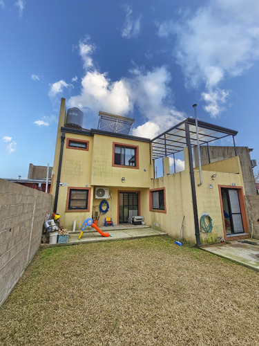 Vivienda Familiar De Tres Dormitorios, Excelente Estado, San José, Colón, Entre Ríos