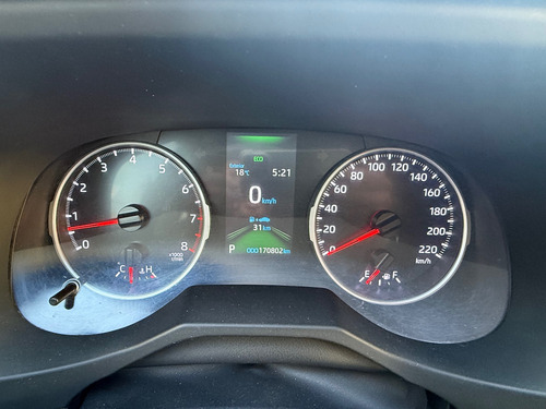 Toyota RAV4 2.5 Le 204hp At