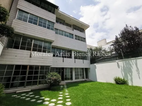 Jardines En La Montaña, Súper Residencia De 1, 250 M2. La Mejor Seguridad De La Cdmx. Con Un Diseño Interior Único, 5 Recámaras Tan Amplias Como Siempre Has Buscado, Gimnasio Equipado, Sala De Juegos.