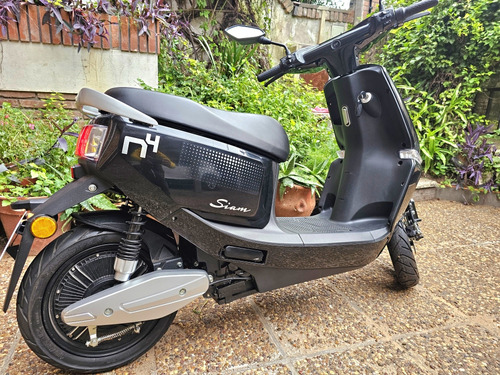 Moto Eléctrica Scooter Eléctrico Siam N4 1800 Watts