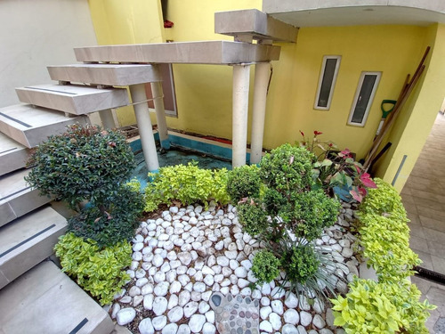 Casa En Venta En Floresta Coyoacan.