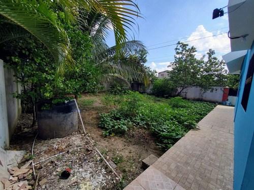Hermosa Y Amplia Casa En Venta, Bonao