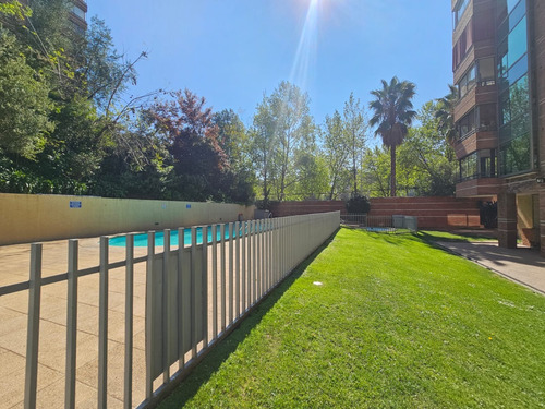 Espectacular Departamento En Las Mejor Zona De Las Condes