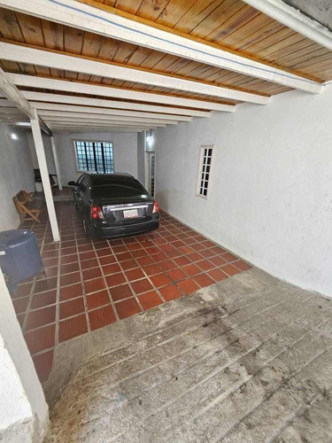 En Venta Casa Ubicada En El Sector El Faro Urb. Los Tejados