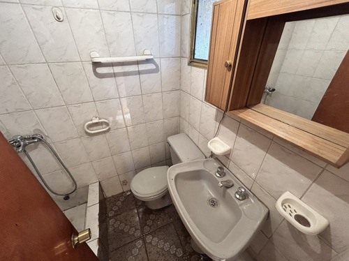 Casa Amplia 3d 2b Con Local Comercial La Pintana