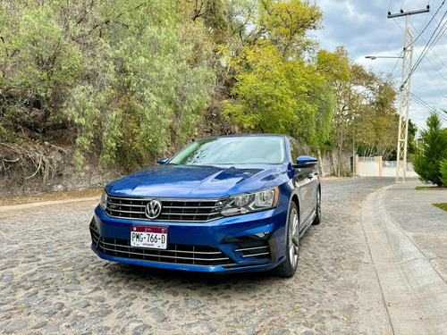 Volkswagen Passat 1.8 Turbo Tsi