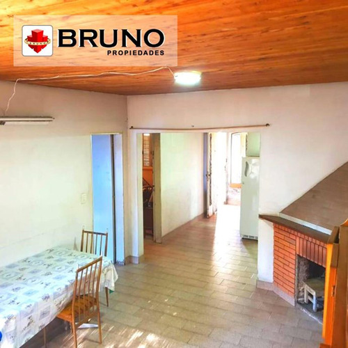 Casa En Venta En Mariano Acosta
