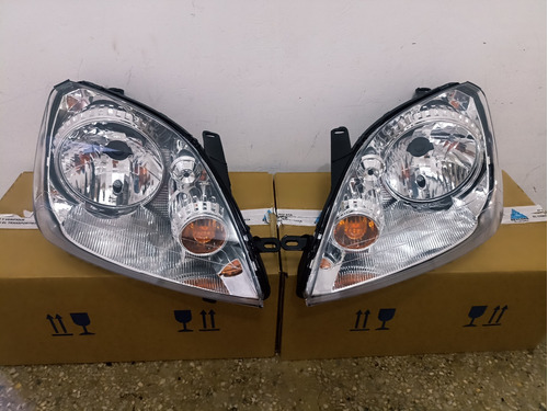 Faros Ford Fiesta Power 2004-2007 Der-izq 