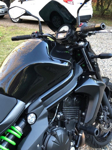 Kawasaki Er6n