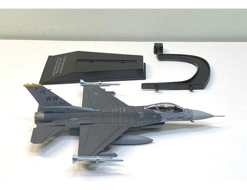 F-16cm Fighting Falcon 2016 Usaf 1/100 Hachette Japon Gris (Usado)