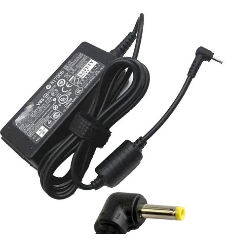 Imagen 3 de 10 de Cargador Notebook Universal 65w 19v 3.42a Pin 5.5x2.5mm