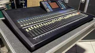 Yamaha Ls9 32 Canales Mixer Digital Usada Con Case