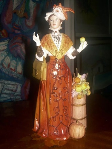 Figura De Porcelana Coleccionable Marca Avon Mrs Albee 2002