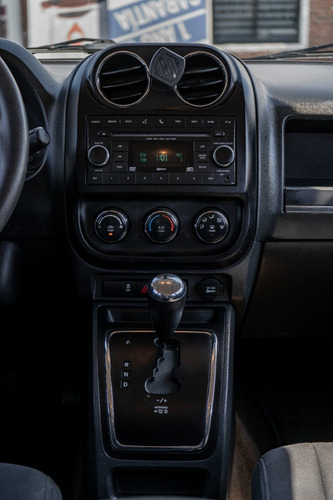 Imagen 11 de 14 de Jeep Patriot