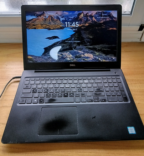 Laptop Dell Inspiron 3583 I5-8265u, 8 Gb Ram, 256 Gb, 15.6 Negro (Usado)