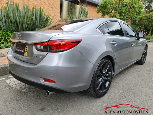 Mazda 6 Grand Touring 2.500cc A/t Sun Roof 2015