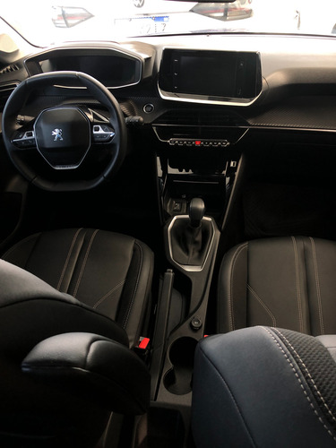 Peugeot 208 1.6 Feline Tiptronic