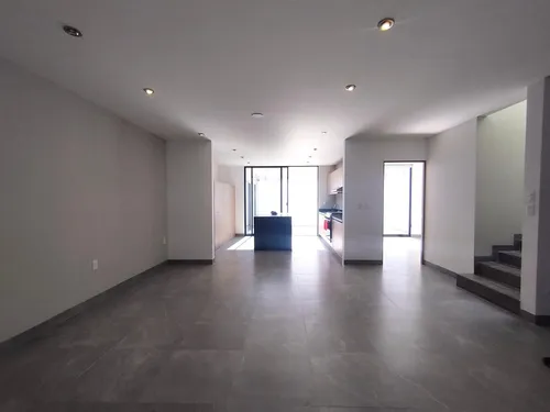 Casa En Venta Con Recamará En Planta Baja Fracc El Cielo León Gto. Zona Norte