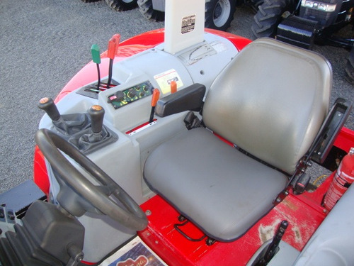 Trator Mf 7150 Plataformado.