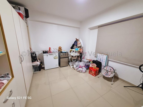 Apartamento En Venta Guatire Frutas Condominio Fn