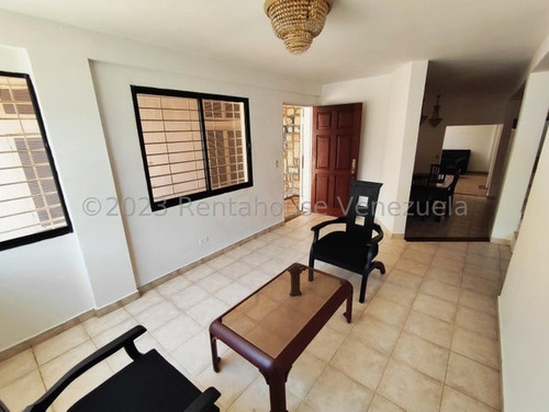 Imagen 15 de 30 de Casa En Alquiler En Cabudare 23-26604 Susana Arrieche